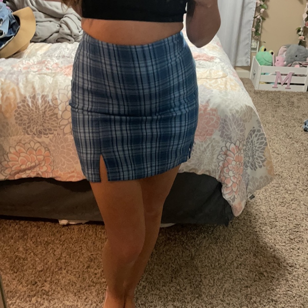 Brandy Melville mini skirt